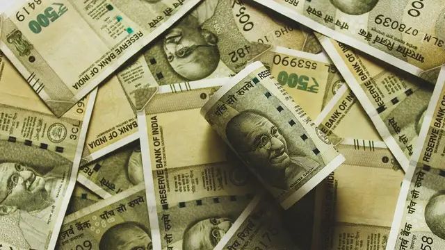 साइबर ठगों ने लाखों का लोन लेकर खाते में डाल दी मोटी रकम,चतुराई से उल्टा पड़ा दांव